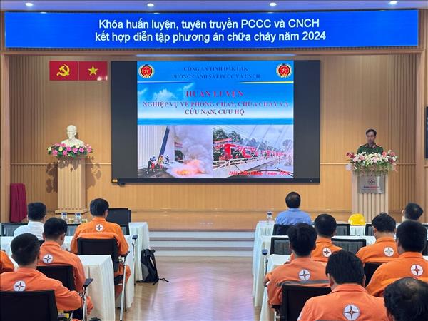 HUẤN LUYỆN PCCC&CNCH KẾT HỢP DIỄN TẬP PHƯƠNG ÁN CHỮA CHÁY NĂM 2024 TẠI CÔNG TY THỦY ĐIỆN BUÔN KUỐP